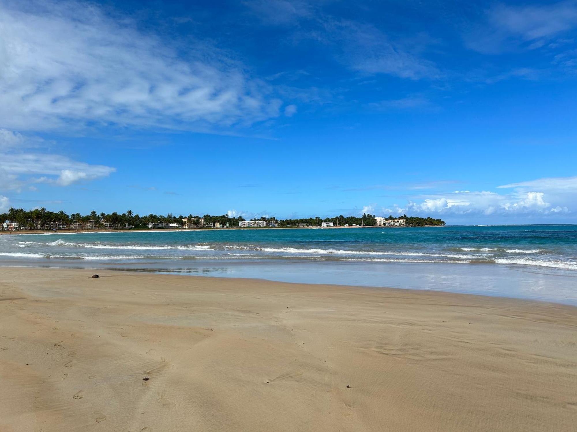 Luquillo Beach & Ocean Breeze 外观 照片